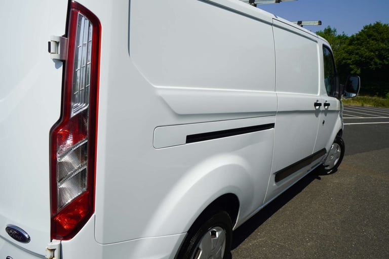 2020 Ford Transit Custom 2.0 Transit Custom 320 Trend EcoBlue + LWB + Twin Slider + High Spec Pan...