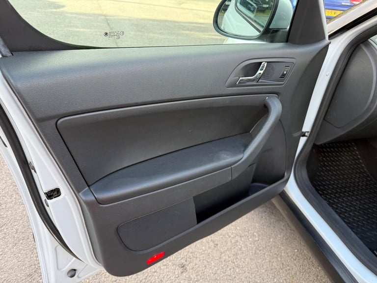 2015 Skoda Yeti 1.2 TSI SE L Outdoor DSG Euro 6 (s/s) 5dr HATCHBACK Petrol Automatic