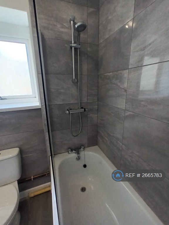 3 bedroom house in Gladstone Street, Aberdare, CF44 (3 bed) (#2665783)