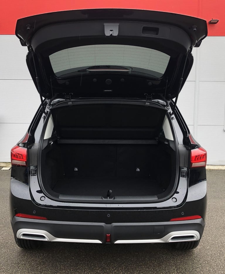 2025 MG MG ZS 1.5 Hybrid+ Trophy Auto Euro 6 (s/s) 5dr HATCHBACK Petrol/Electric Hybrid Automatic