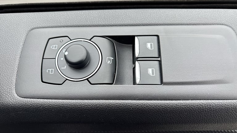 2025 Ford Transit Custom 2.0 EcoBlue 136ps H1 Van Limited Auto PANEL VAN DIESEL Automatic