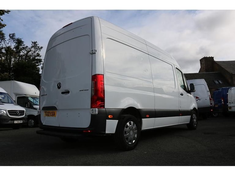 2022 MERCEDES SPRINTER MWB NEW SHAPE *NO VAT* LOW MILES 60k YEARS MOT crafter