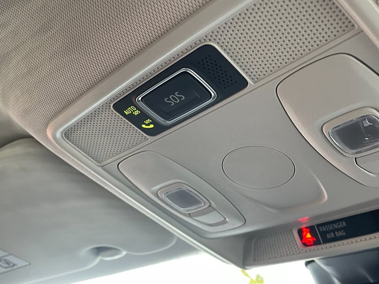 2022 Renault Arkana 1.6 E-TECH Hybrid 145 Iconic 5dr Auto Estate Hybrid Automatic