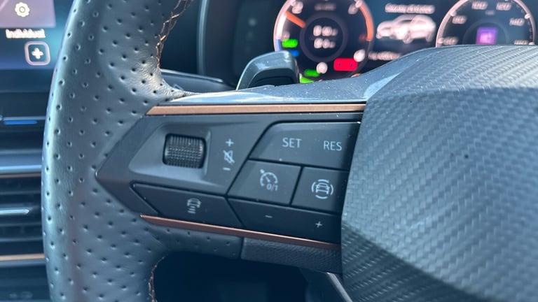 2024 Cupra Formentor 1.4 eHybrid 204 V2 5dr DSG Estate Estate Hybrid Automatic