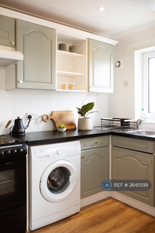 2 bedroom flat in The Carrions, Totnes, TQ9 (2 bed) (#2645599)
