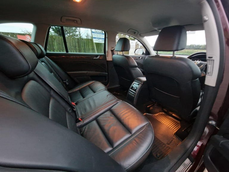 2012 Skoda Superb 1.8 TSI Elegance 4WD Euro 5 5dr ESTATE Petrol Manual