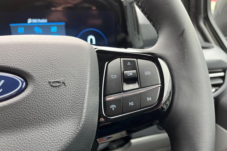 2025 Ford Transit Custom 2.5 PHEV 232ps H1 Double Cab Van Limited Auto PANEL VAN PETROL/ELECTRIC ...