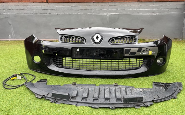 image for Renault Clio Sport 197 / F1 Team Front Bumper