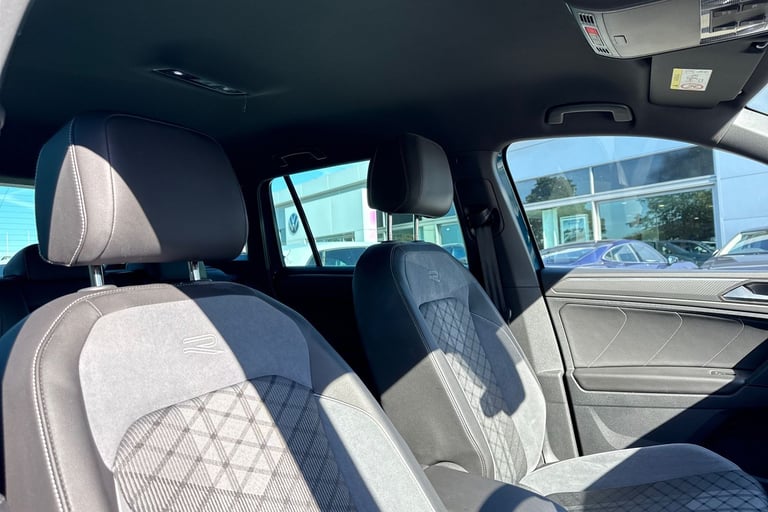 2024 Volkswagen Tiguan 2.0 TDI (SCR) DSG R-Line Edition | Heated Seats |  Park Assist SUV DIESEL ...