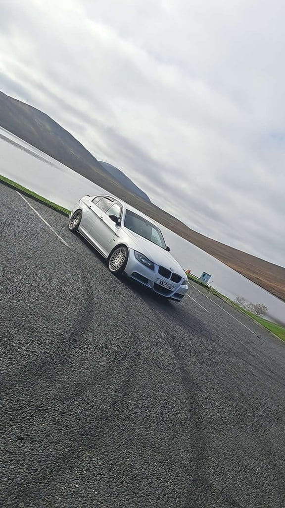 BMW, 3 SERIES, Saloon, 2008, Manual, 1995 (cc), 4 doors