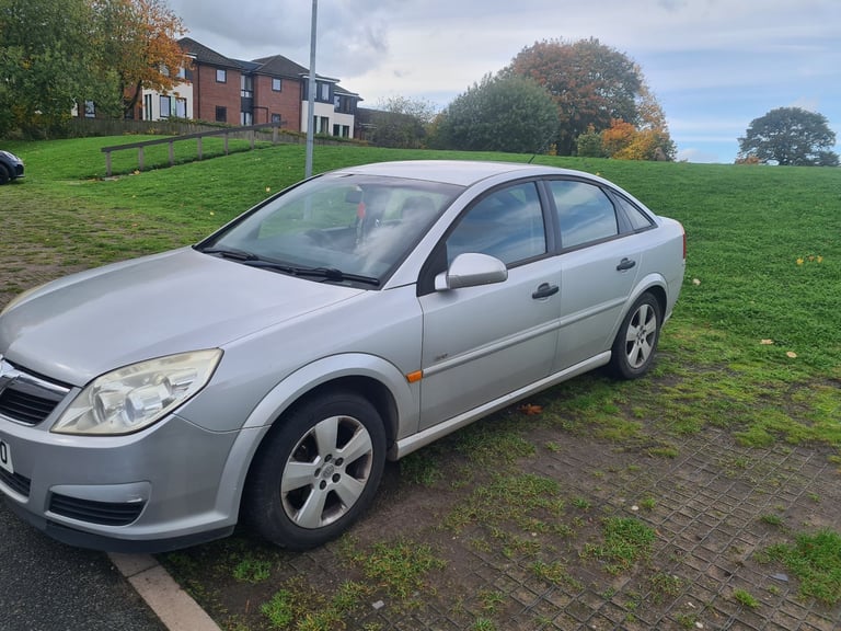 Vauxhall, VECTRA, Hatchback, 2007, Manual, 1910 (cc), 5 doors