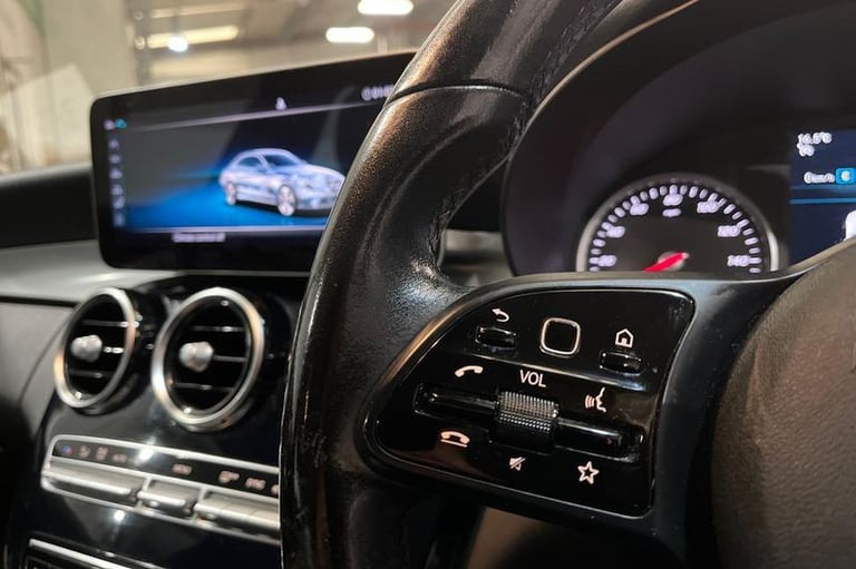 2018 Mercedes-Benz C Class C200 SE 4dr 9G-Tronic- Parking Sensors &amp; Camera SEMI-AUTO Saloon P...