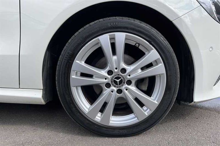 2018 Mercedes-Benz A-Class 1.5 A180d Sport (Premium) Hatchback 5dr Diesel 7G-DCT Euro 6 (s/s) (10...