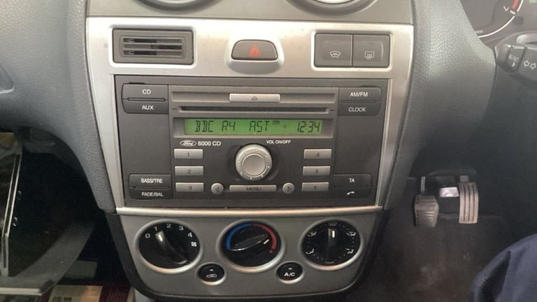 2007 Ford Fiesta 1.4 Zetec 3dr [Climate] HATCHBACK PETROL Manual