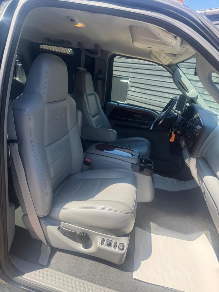 2005 Ford F350 6.0 L v8 Diesel DUALLY 4x4 PICKUP Diesel Automatic