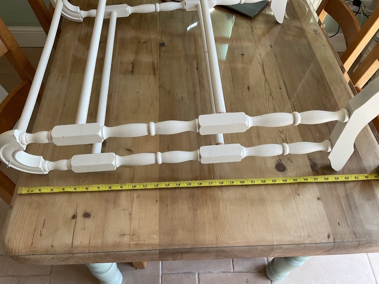 Traditional Retro Style Wooden Towel Rail Painted White Floor Standing