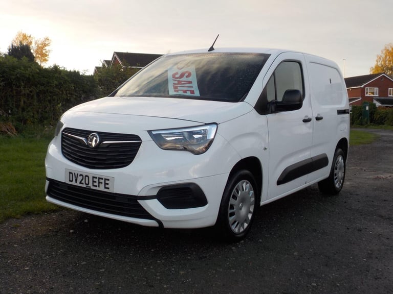 2020 Vauxhall Combo 1.6 Turbo D 2300 Sportive L1 H1 Euro 6 (s/s) 4dr PANEL VAN Diesel Manual