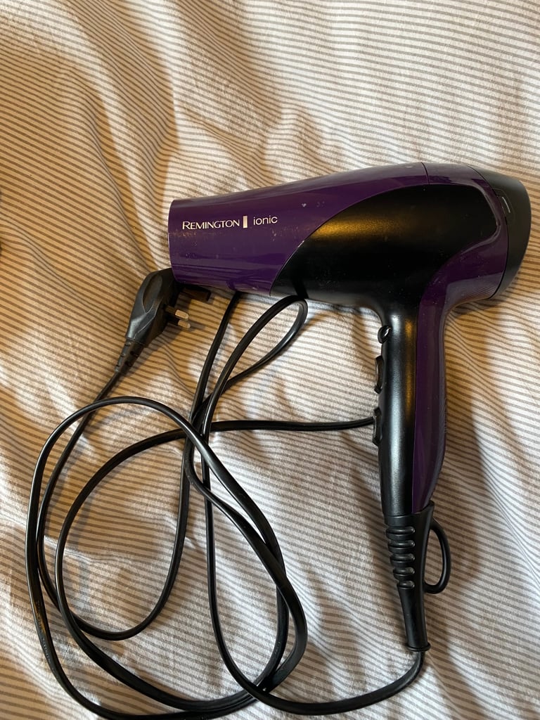 image for Remington Ionic Hairdryer