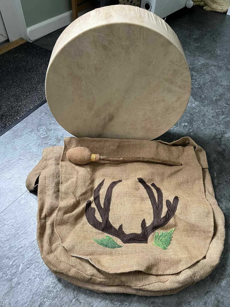 Drum/ceremonial 18inch deer skin drum c/w beater & handmade bag. 