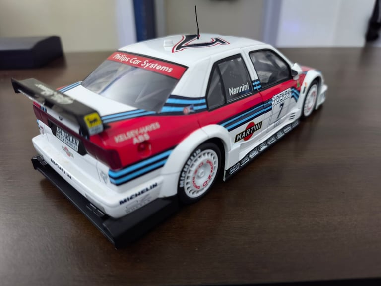 UT 1/18 Scale Alfa Romeo 155 V6 Ti #7 Nannini Martini diecast model car