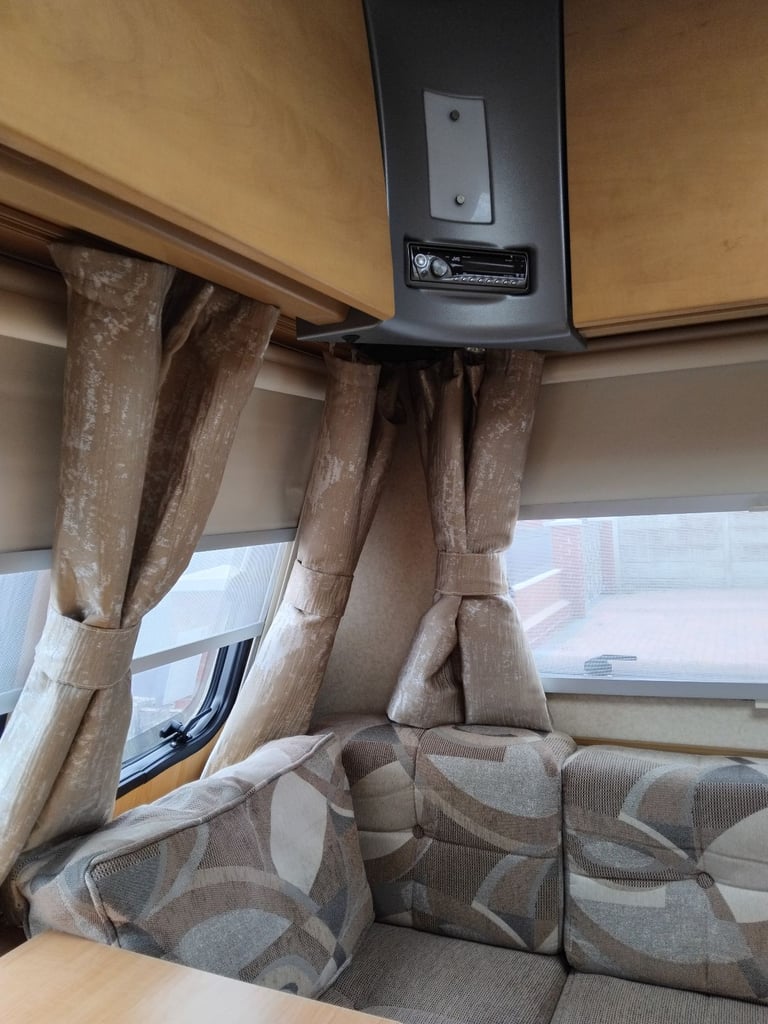 2010 Bailey Ranger Series 6 GT60 460-2, Motor Mover, Awnings, Cover, Extras 