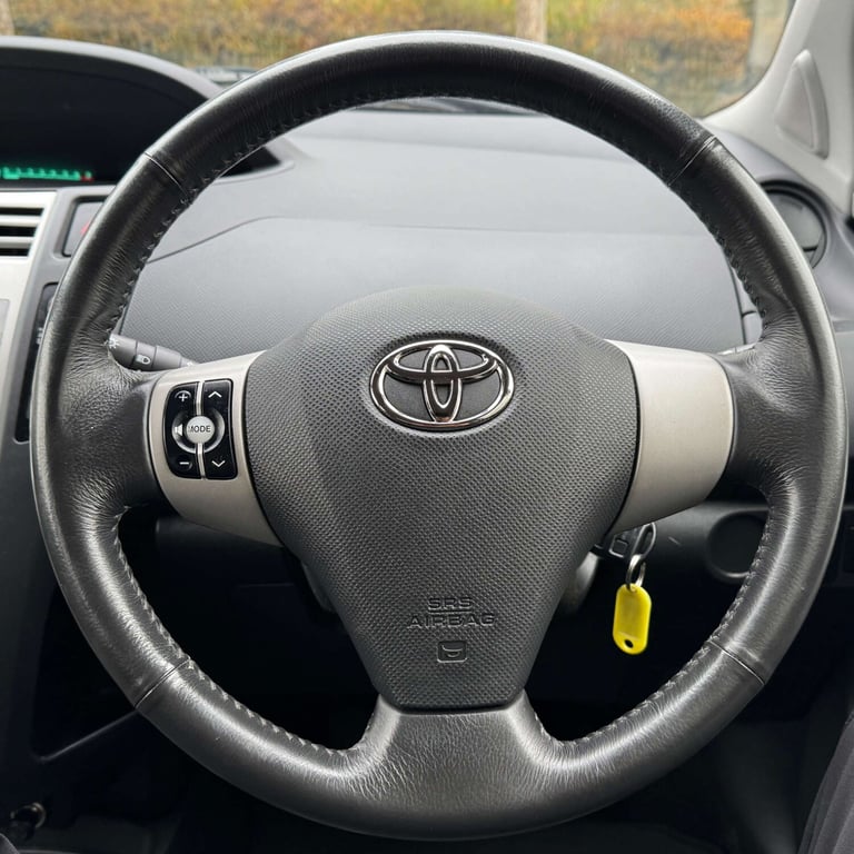 2006 Toyota Yaris 1.0 Yaris T3 3dr Hatchback Petrol Manual
