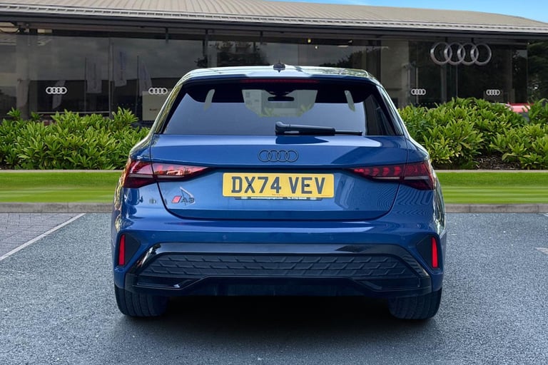 2024 Audi A3 Black Edition 35 TDI  150 PS S tronic Hatchback DIESEL Automatic