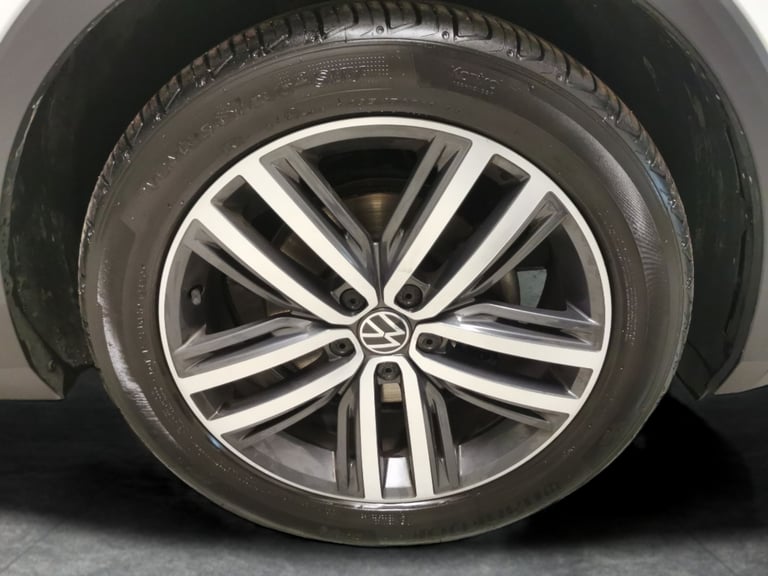 2021 Volkswagen Tiguan 1.5 TSI Elegance SUV 5dr Petrol DSG Euro 6 (s/s) (150 ps) - KEYLESS ENTRY ...