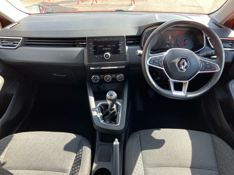 2020 Renault Clio 1.0 SCe 75 Play 5dr Hatchback Petrol Manual