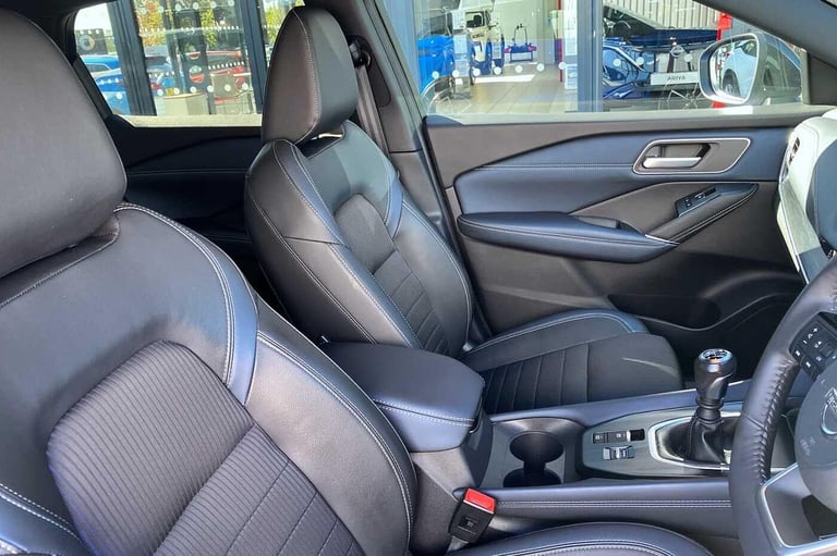 2021 Nissan Qashqai 1.3 DiG-T MH Tekna 5dr HATCHBACK PETROL Manual