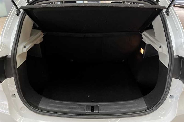 2019 MG MG ZS 1.5 VTi-TECH Limited Edition SUV 5dr Petrol Manual Euro 6 (s/s) (106 ps) SUV Petrol...