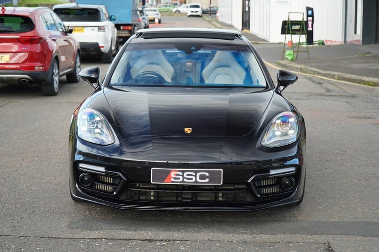 Porsche Panamera 2.9 V6 E-Hybrid 17.9kWh 4 Platinum Edition Saloon 5dr Petrol Pl