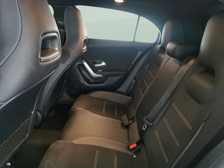 2021 Mercedes-Benz A-Class 2.0 A200d Exclusive Edition Hatchback 5dr Diesel 8G-DCT Euro 6 (s/s) (...