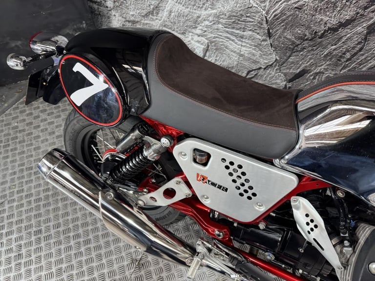 MOTO GUZZI V7 RACER 2013