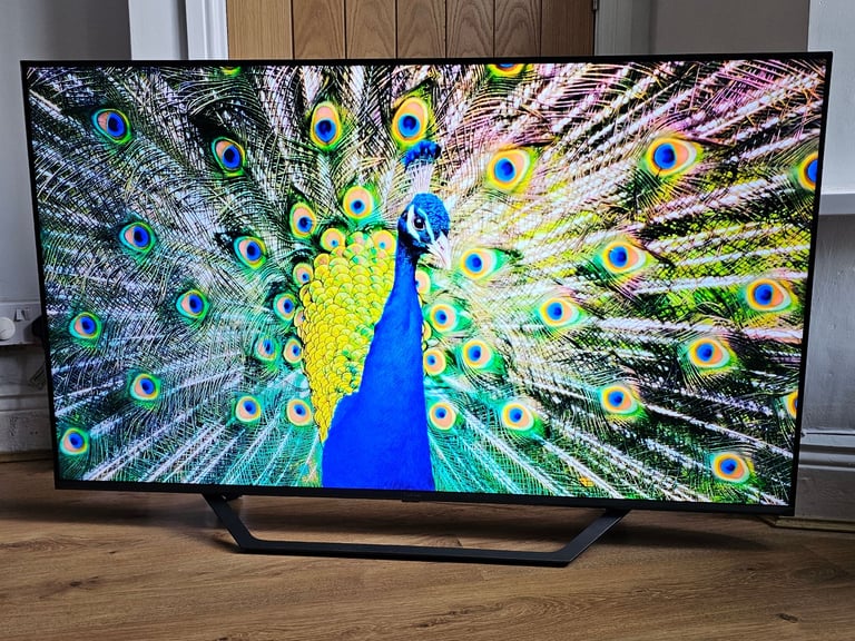 Hisense 55 inch Frameless Smart 4K UHD TV, Apps,