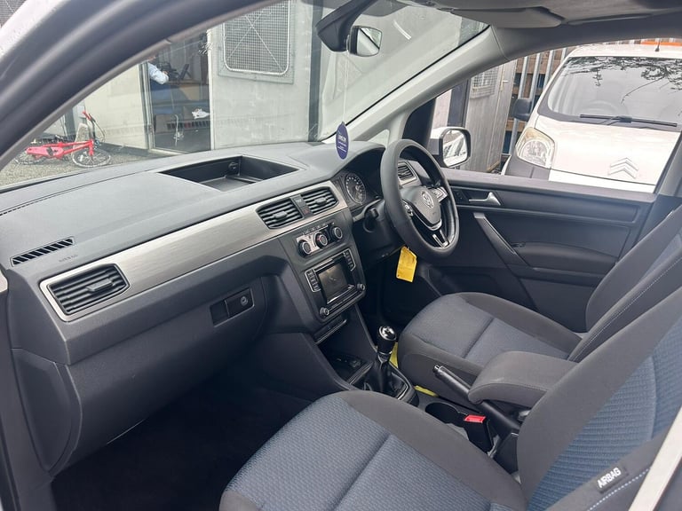 2018 Volkswagen Caddy Maxi Life 2.0 TDI 5dr MPV Diesel Manual