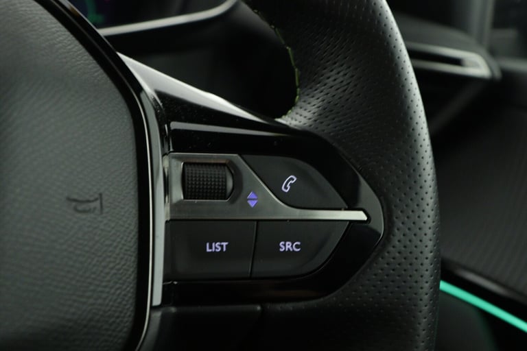 2022 Peugeot 208 1.2 PureTech 100 GT 5dr Hatchback Petrol Manual