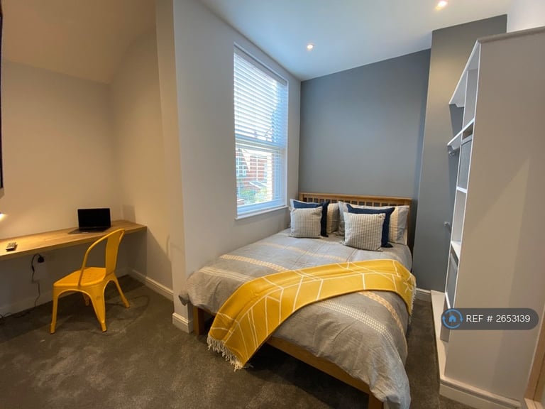 6 bedroom house in Nicander Road, Liverpool, L18 (6 bed) (#2653139)