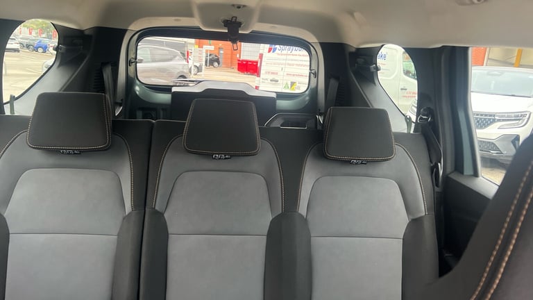 2024 Dacia Jogger 1.6 HEV Extreme 5dr Auto MPV PETROL/ELECTRIC Automatic