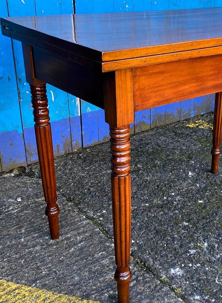 Vintage Turnover Table