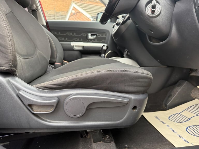 2013 Kia Soul 1.6 CRDi 2 Auto Euro 5 5dr HATCHBACK Diesel Automatic
