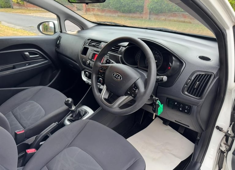 2012 KIA RIO 1 1.2 GENUINE 35,000 MILES LONG MOT JUST SERVICED 1 FORMER KEEPER! 