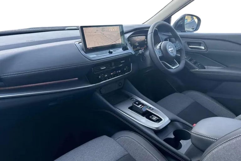 2025 Nissan Qashqai 1.5 E-Power 205 N-Connecta [Glass Roof] 5dr Auto Hatchback Hybrid Automatic