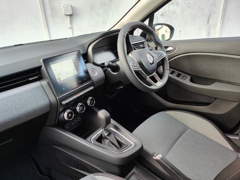 2024 Renault Clio 1.6 E-TECH full hybrid 145 Evolution 5dr Auto Hatchback Hybrid Automatic
