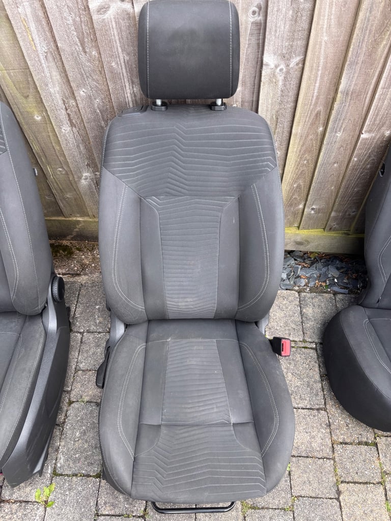 Ford fiesta car seats full set 