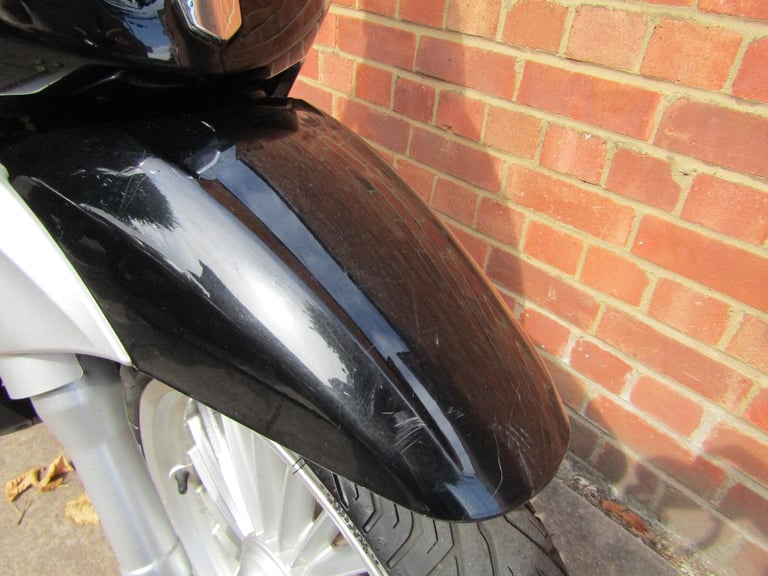 PIAGGIO BEVERLY 300cc GREAT COMMUTER VERY FAST AND RELIABLE. CHEAP TO RUN.