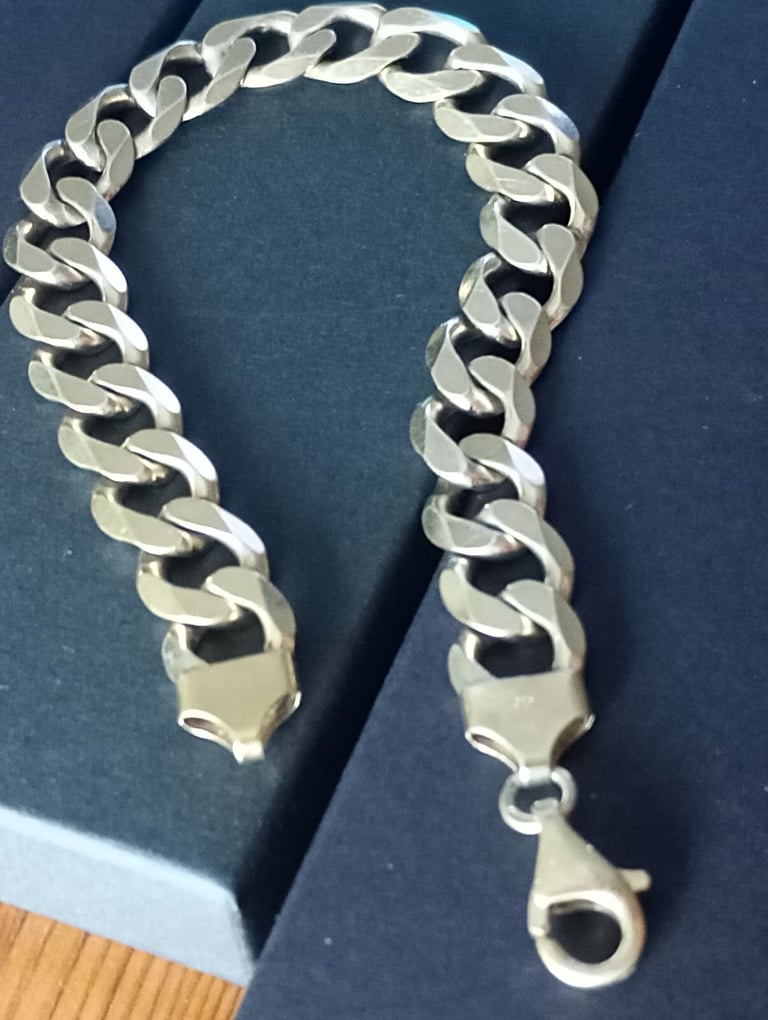image for 32 grams sterling silver gold plated 14 ct bracelet 