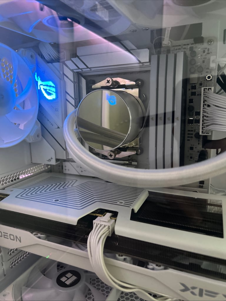 Custom High end gaming pc, AMD, ROG, rtx 9060 XT 16gb, 2TB Samsung 990 evo, 64gb memory 