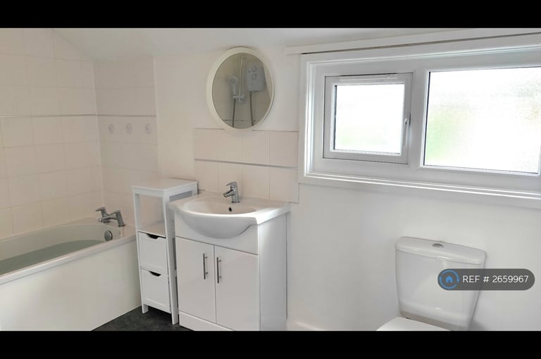 2 bedroom flat in Goring Road, Coventry, CV2 (2 bed) (#2659967)
