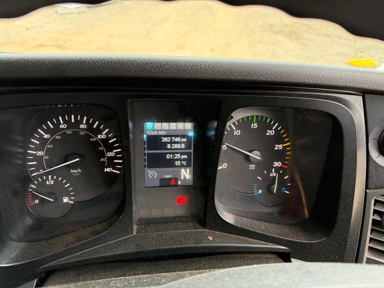 Mercedes-Benz ANTOS [Phone number removed]ton Curtian side truck 6x2 
